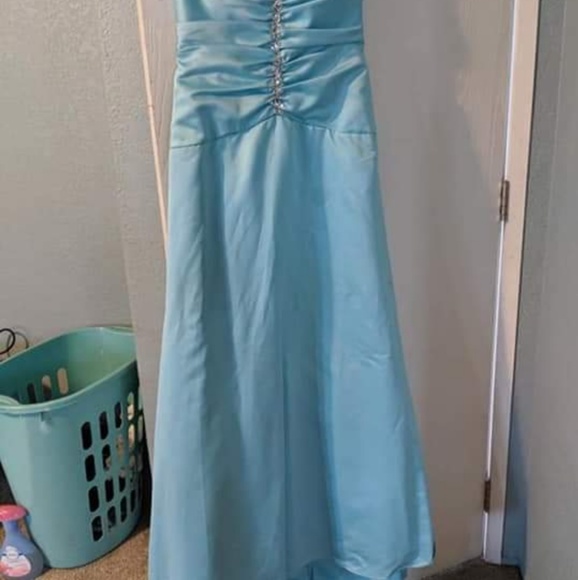 Deb Dresses & Skirts - Dress Deb Dresses & Skirts - Dress